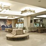 Hotel Gagarinn 4*