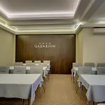 호텔 Gagarinn 4*